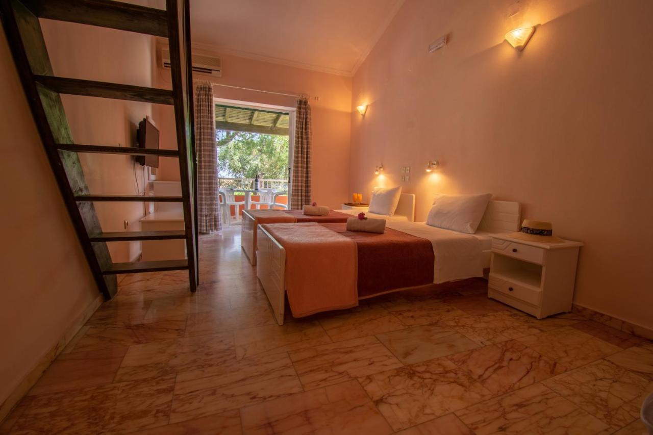 Aparthotel Andreas House à Dassia  Extérieur photo